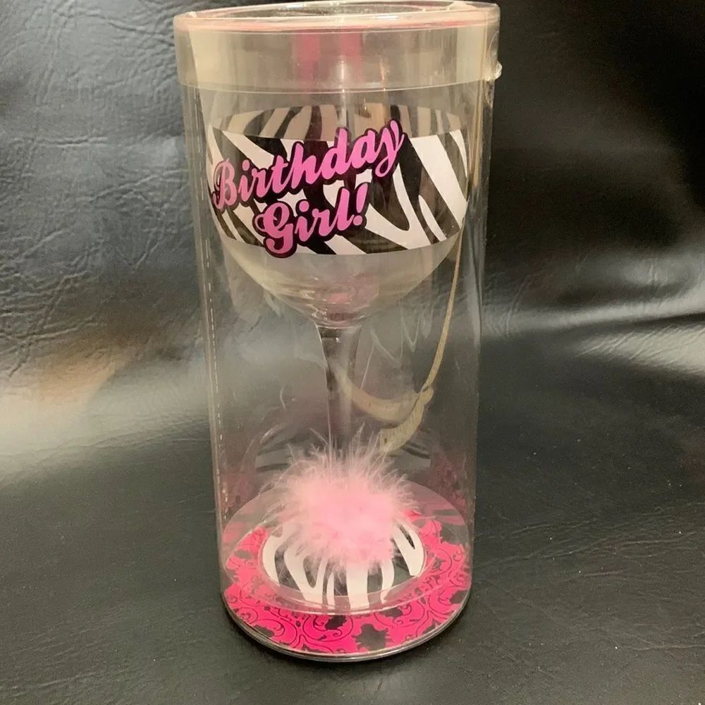 Minx Collector’s Birthday Girl Wine Glass 13 Oz Black White Pink Fur Wrap Stem
